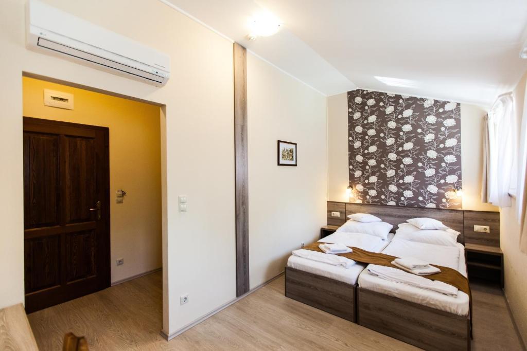 Bed and Breakfast Piroska Csarda Es Panzio Siófok Exteriér fotografie